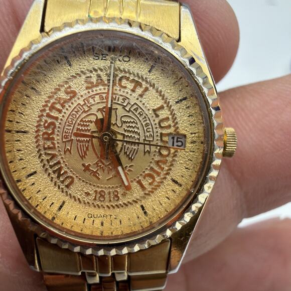 Seiko Quartz Gold Tone Analog Vintage SLU St Louis University Watch Women’s main image 11
